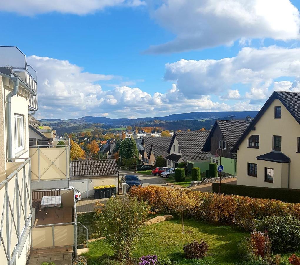 Modernes Apartment Im Gruenen I Balkon I Wlan I Stellplatz ชวาร์เซนเบิร์ก ภายนอก รูปภาพ