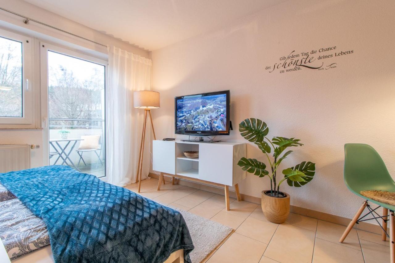 Modernes Apartment Im Gruenen I Balkon I Wlan I Stellplatz ชวาร์เซนเบิร์ก ภายนอก รูปภาพ